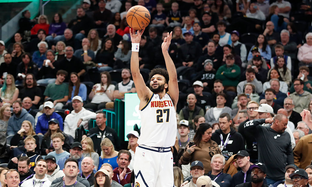 Jazz Struggles Continue: Nuggets Exploit Early Lead for Victory